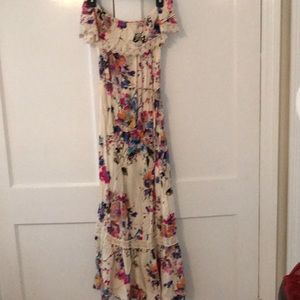 Floral print maternity maxi dress